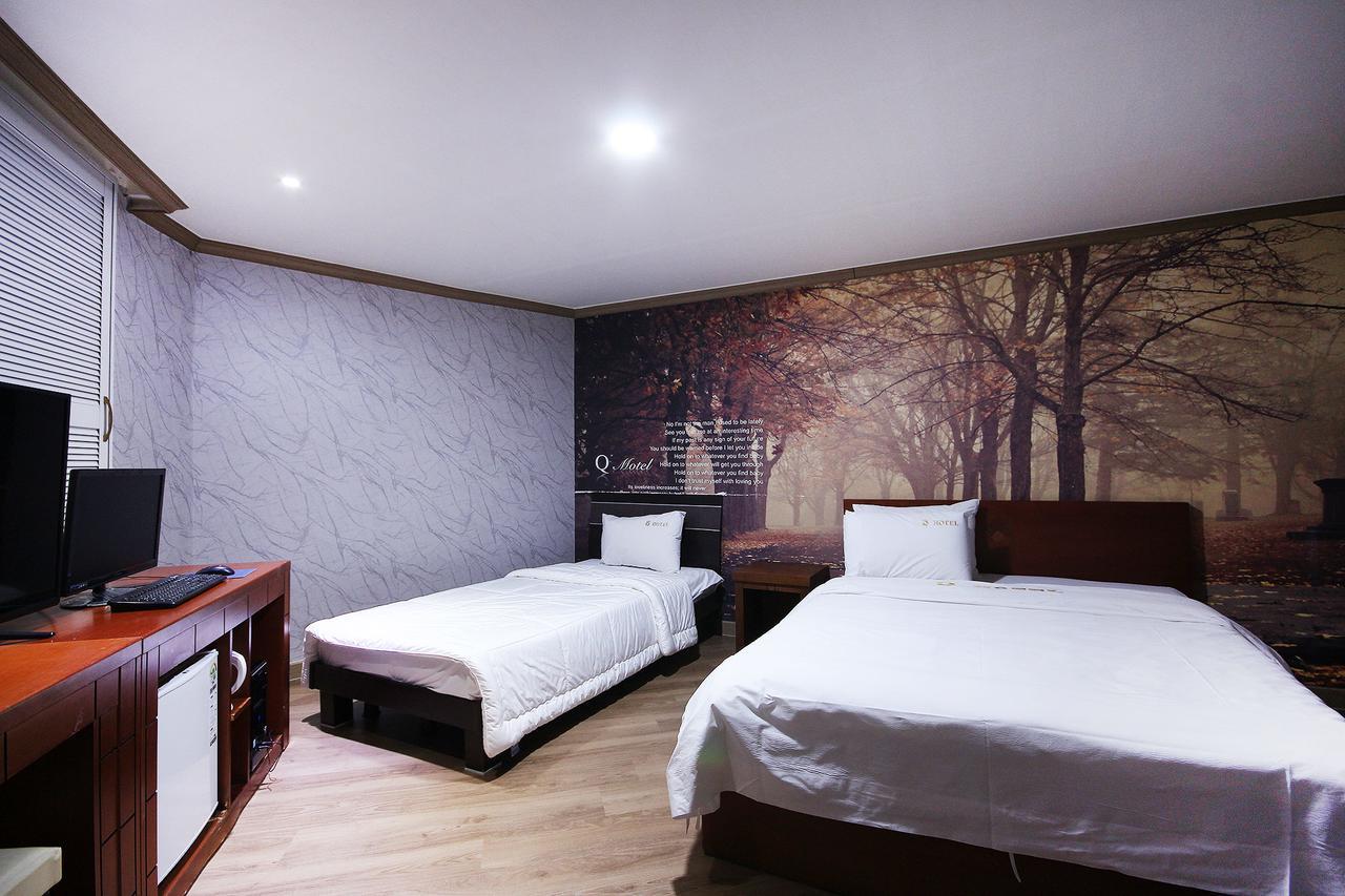 Happy Q Motel Andong Exterior foto