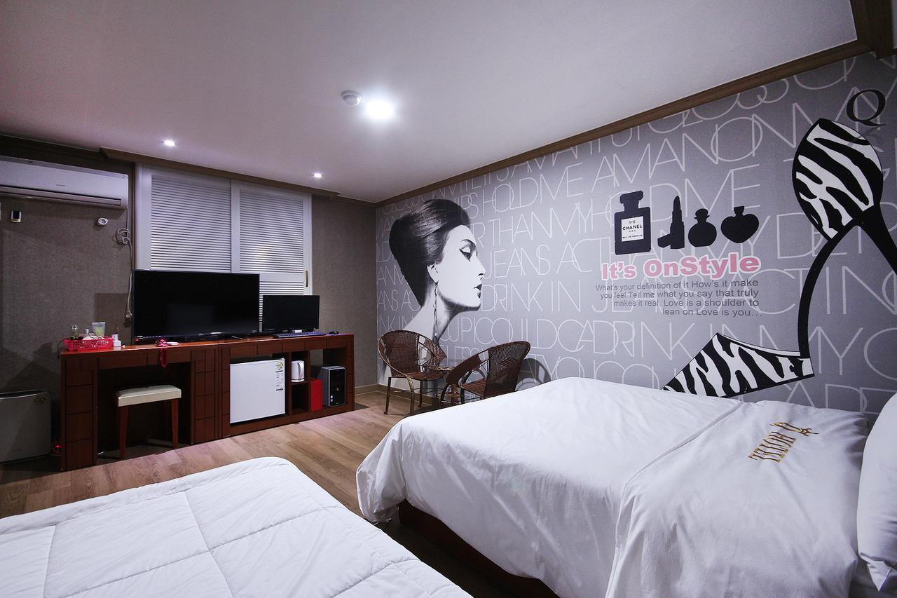 Happy Q Motel Andong Exterior foto