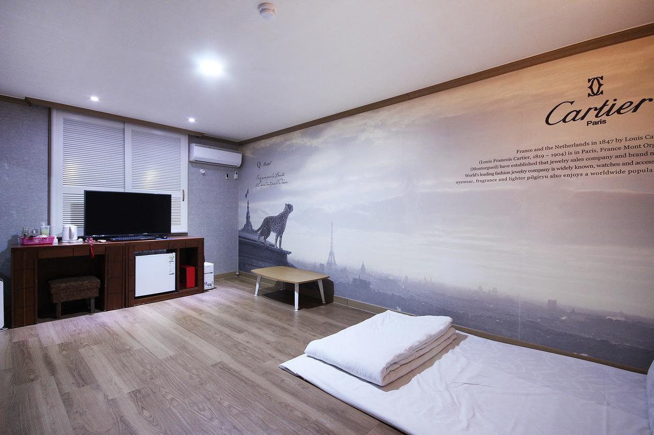 Happy Q Motel Andong Exterior foto
